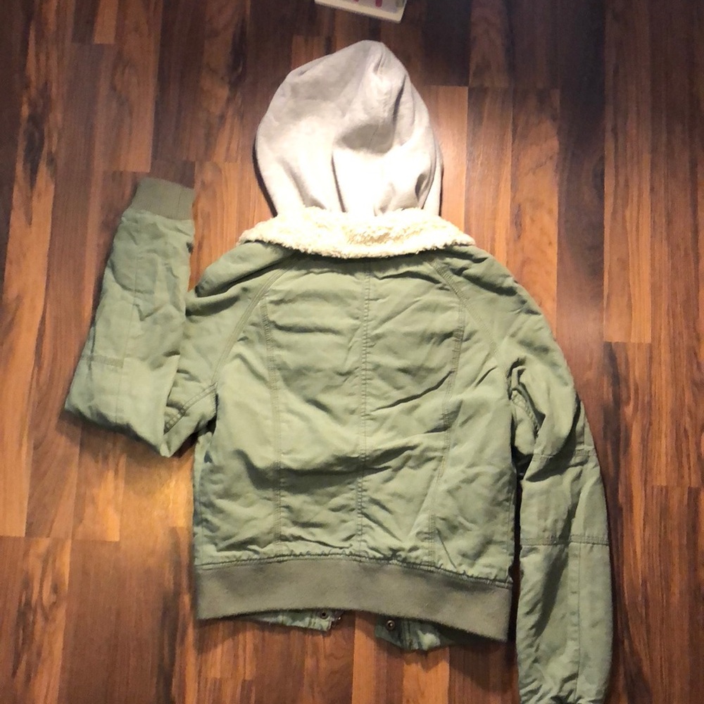 Aeo Jacket - image 5